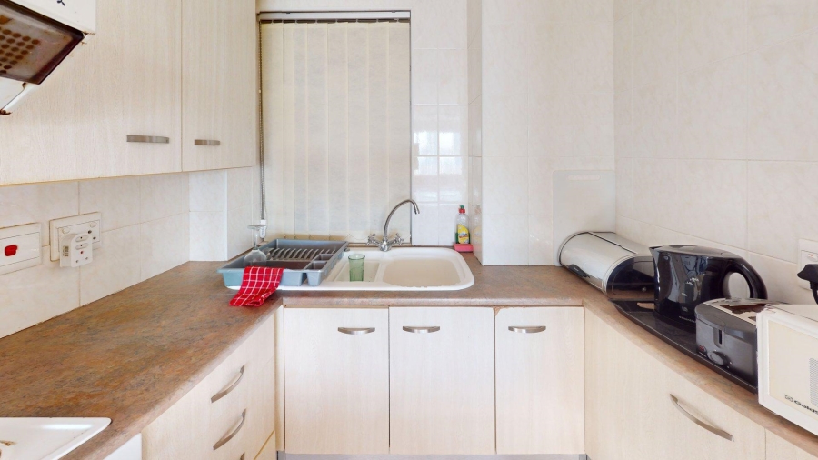 1 Bedroom Property for Sale in Brookes Hill Eastern Cape